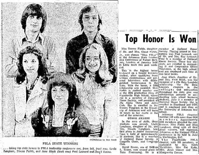 Newspaper story about FBLA state winners.