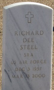richard-steel-gravestone